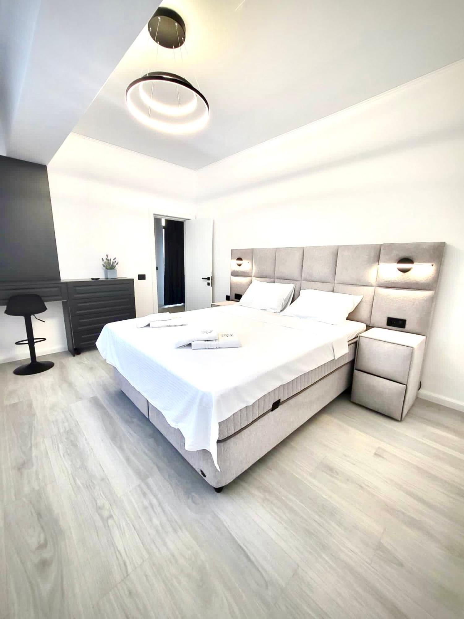 Mamaia Nord Vip Aparthotel Năvodari Eksteriør bilde